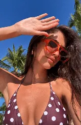 Lentes de sol de policarbonato con protección UV400.