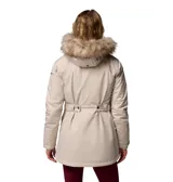 Campera tipo parka impermeable y transpirable con tecnología Omni-Tech y forro térmico reflectante Omni-Heat Infinity. Cuenta con capucha forrada en sherpa, cierre frontal bidireccional, cintura ajustable, múltiples bolsillos con cremallera y puños interiores acanalados.