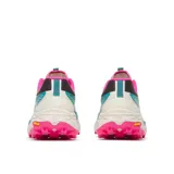 Championes de trail running Merrell modelo Agility Peak 6 para mujer, color blanco con detalles en celeste, fucsia y verde lima, con suela Vibram.