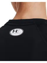 Remera térmica de manga larga Under Armour, diseñada como primera capa. Presenta un ajuste al cuerpo, cuello redondo y mangas raglán. Confeccionada en tejido de doble capa con interior cepillado para mayor calidez y exterior de secado rápido, incluye paneles de malla en las axilas para ventilación.