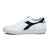 Championes Diadora Heritage modelo Mi Basket Low, color blanco con detalles en azul marino.