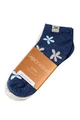 Pack de dos pares de medias tobilleras color azul con estampado de flores en tonos beige y celeste.