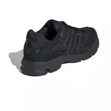 Championes adidas Response CL de estilo urbano, color negro total. Presentan una construcción robusta con paneles de malla y superposiciones de gamuza, las icónicas tres tiras laterales y una suela de goma gruesa con tecnología de amortiguación.