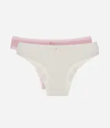 Kit de dos bombachas tipo bikini confeccionadas en algodón y elastano, de cintura media con encaje en las aberturas de las piernas y un pequeño moño frontal decorativo. Una pieza en tono crudo y otra en rosado.