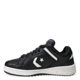 Championes Converse Weapon negros de cuero, con detalles en blanco y suela de goma.