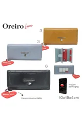 Billetera plegable color mostaza con acabado brillante, con panel frontal que repite el texto "LOVE" en blanco y rojo. Incluye un llavero desmontable en forma de corazón rojo con el texto "OREIRO LOVE".