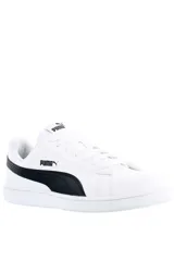 Championes deportivos Puma Up para hombre, de color blanco con la característica franja lateral en negro y el logo de la marca en el lateral y la lengüeta.