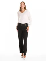 Pantalón de vestir Tahari, corte wide leg y tiro alto. Presenta cintura con detalle de hebillas metálicas decorativas y botones dorados, bolsillos laterales y tejido elastizado.
