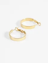 Aros tipo argolla de acero quirúrgico hipoalergénico color plateado.