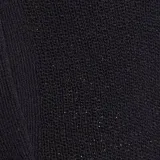 Vestido largo de punto color negro, con escote en V y cierre frontal con botones.