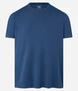 Remera deportiva verde militar de manga corta, confeccionada en tejido de malla 100% poliéster con tecnología Get Dry.