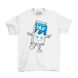 Remera blanca de algodón con estampado frontal de un cartón de leche con cara y brazos, con el logo de la banda Blur en azul.
