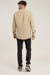 Pantalón de jean negro de corte skinny.