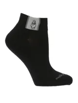 Pack de tres pares de medias deportivas cortas Hush Puppies, en colores negro, blanco y gris melange. Presentan un diseño con el logo de la marca bordado en el tobillo y en la puntera.