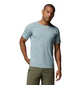 Remera de manga corta técnica Columbia Diamond Peak, color celeste, con tecnologías de enfriamiento y protección solar.