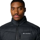 Campera acolchada de hombre con tecnología Omni-Heat Infinity y Omni-Shield, diseñada para ofrecer aislamiento térmico y resistencia al agua. Presenta cierre frontal completo, cuello alto con protección de barbilla, bolsillos laterales y en el pecho con cierre, y puños elásticos.