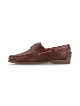 Mocasines tipo náutico Hush Puppies color marrón, confeccionados en cuero con cordones de cuero en contraste y suela de goma.