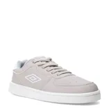 Championes urbanos Umbro modelo Milo, color gris claro con detalles en blanco. Presentan un diseño de corte bajo con el logo de la marca bordado en el lateral y una suela de goma blanca.