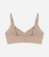 Soutien color marrón con copa desmontable, escote en V, tirantes ajustables y cierre en la espalda.