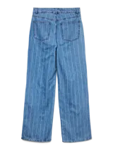 Jean wide fit de tiro alto color azul denim con rayas verticales blancas, cierre de botón y cremallera. Confeccionado en tejido de sarga de algodón.