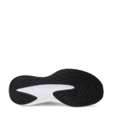Championes de running Puma Dasher Lite, color verde agua, con exterior de malla transpirable, entresuela blanca amortiguada y suela de goma negra.