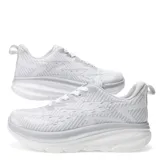 Championes negros con diseño geométrico en gris y blanco, cordones negros y suela blanca.