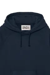 Sudadera hoodie cropped fit de Benito Antonio x Zara, color azul marino, confeccionada en tejido de algodón. Presenta cuello con capucha ajustable, mangas largas, bolsillo frontal tipo canguro y acabados en rib.