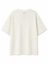 Remera de corte oversize color gris oscuro, con cuello redondo y pequeño bordado frontal con el texto 'warm studio'.