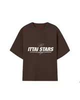 Remera rosa de corte holgado con estampado frontal que incluye el texto "Ittai Stars Ibiza".