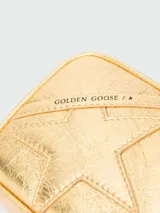 Bandolera dorada de cuero metalizado con correa de cadena dorada.