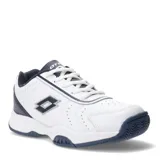 Championes deportivos Lotto de mujer, confeccionados en cuero sintético negro con detalles perforados y logo de la marca grabado en el lateral. Cuentan con cierre de cordones y suela de goma resistente.