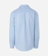 Camisa comfort de manga larga y cuello inglés, confeccionada en mezcla de lino y algodón. Presenta un diseño básico sin estampa con cierre frontal de botones.