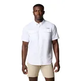 Camisa de manga corta Columbia modelo Blood And Guts V Ss, color blanco, con bolsillos frontales en el pecho, cuello camisero con botones y tecnología de protección solar y repelencia a manchas.
