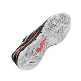 Championes Joma modelo Liga 5 para fútbol sala, confeccionados en una combinación de piel sintética y malla transpirable. Presentan refuerzo en la puntera, entresuela de Phylon para amortiguación y suela de goma con tecnología Durability para un agarre superior en superficies interiores.