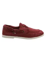 Zapatillas tipo náutico modelo Napali, color bordó, de lona con cordones y suela blanca.