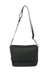 Bandolera negra con correa larga regulable.