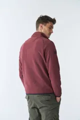 Buzo polar de algodón azul marino con cuello elevado, logo estampado, bolsillo frontal con cierre y medio cierre frontal.