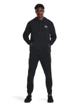 Canguro con capucha Under Armour Essential Fleece, color negro, de felpa ultrasuave de peso medio con interior cepillado. Cuenta con bolsillo delantero estilo canguro, puños y bajo acanalados, cordones ajustables con punteras metálicas y logotipo bordado en el pecho.