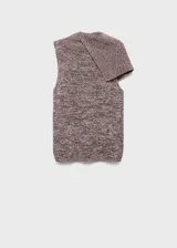 Chaleco de punto jaspeado en tonos marrones y beige, sin mangas, con cuello envolvente y diseño recto.