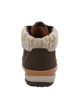 Botín de cuero marrón RKF modelo Interlagos, con cuello de tejido de punto beige en la caña, cordones y suela de goma.