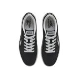 Championes urbanos Reebok modelo Match Prime V2, de diseño clásico en color negro con detalles en blanco. Presentan el logo de la marca en el lateral y en la lengüeta, con suela de goma blanca y cierre de cordones.