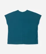 Blusa tipo muscle tee de corte holgado, confeccionada en tejido rib acanalado, con escote redondo y diseño sin mangas.