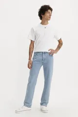 Jean Levi's 501 de hombre, color azul claro, de corte recto, tiro alto y bragueta de botones.