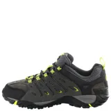 Championes de trekking Merrell modelo Crosslander 2, color gris con detalles en verde neón. Confeccionados en cuero y malla transpirable, cuentan con suela de tracción Vibram y tecnología Air Cushion para mayor amortiguación.