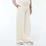 Pantalón de jogging de corte ancho y fluido, confeccionado en tejido de muletón color blanco. Presenta una cintura elástica cómoda y diseño holgado.