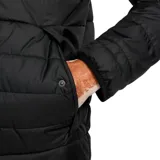 Campera puffer negra con cuello alto, cierre frontal completo y logo de Nike bordado en blanco en el pecho.