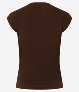 Blusa de manga corta, cuello redondo y corte ajustado, confeccionada en tejido rib de algodón.