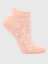 Calcetín corto de algodón color rosado con estampado de hojas blancas y borde superior con detalle de ondas.