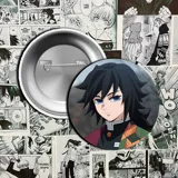 Pin metálico con la imagen de Tanjiro Kamado, personaje del anime Kimetsu no Yaiba.