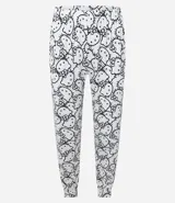 Pijama de dos piezas con estampado integral de Hello Kitty. Incluye una blusa de manga larga con cuello redondo y un pantalón con cintura elástica, confeccionado en tejido acanalado.